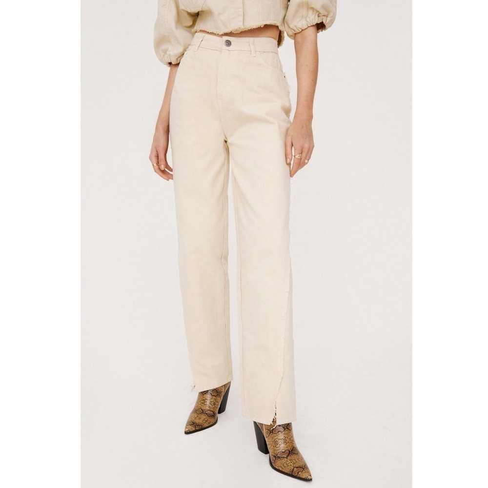 Nasty Gal Ecru Frayed Twisted Seam Split Hem Straight Leg High Waisted Jeans NWT